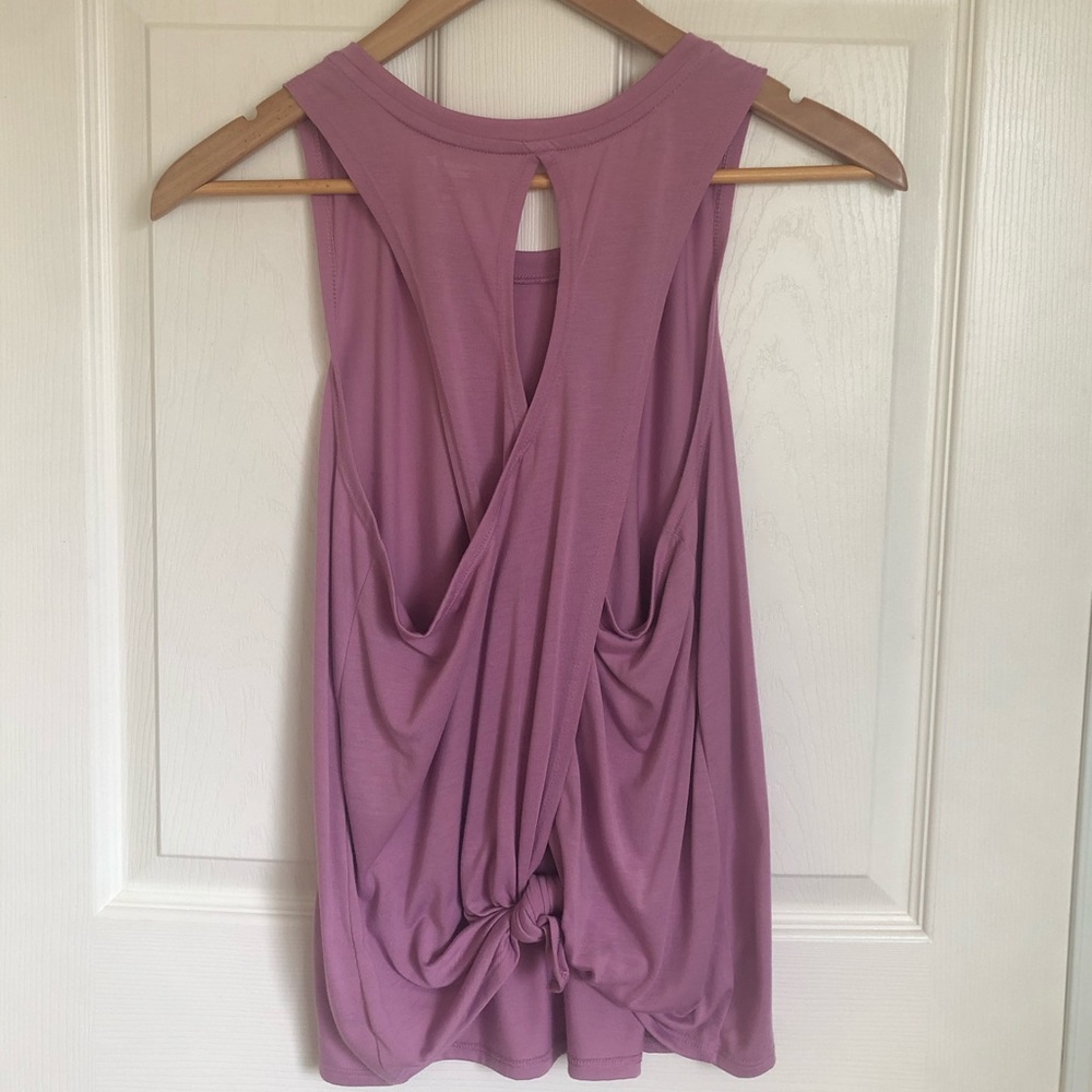 Old Navy Cross-Back Fly-Away Tank